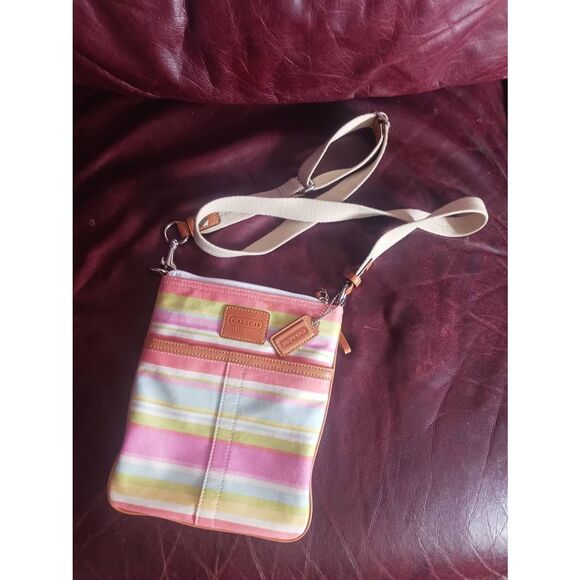 Coach Hampton canvas Crossbody original charm multicolor - Picture 1 of 3